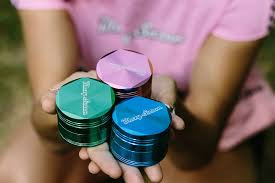 Blazy Susan - 4pc. Aluminum Grinder, 2.5