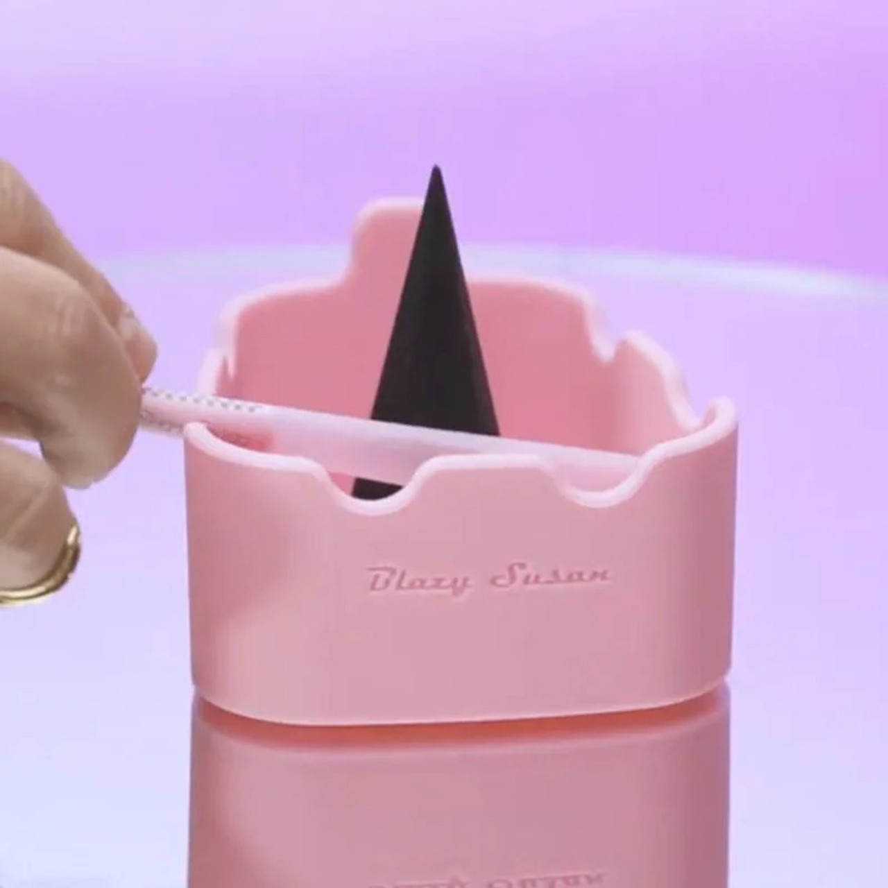 Blazy Susan - Ashtray | Pink