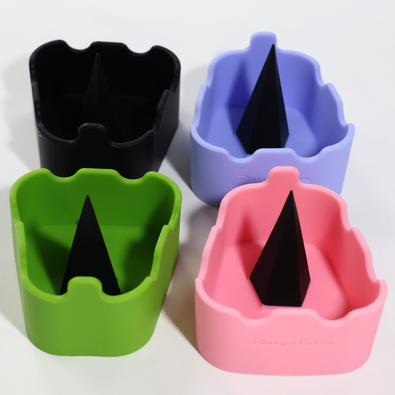 Blazy Susan - Ashtray | Assorted Colors