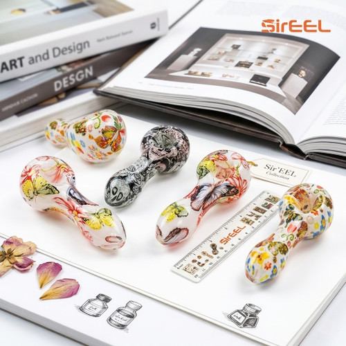 SirEEL - 4" Image Transfer Spoon Pipe, Assorted Colors (Generated with AI which can make mistakes)