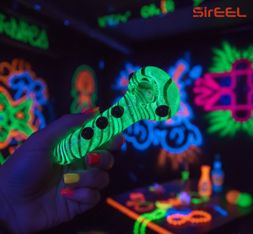 SirEEL - 5" Glow in the Dark Knuckle Pipe, Assorted Colors May Vary (Generated with AI which can make mistakes)