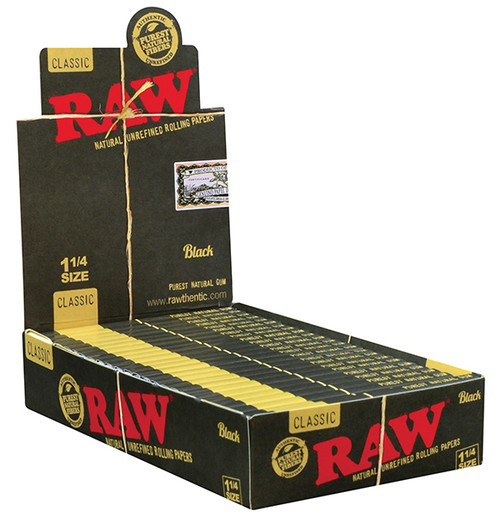 RAW - Classic Black Papers, 1 1/4, 24ct Retail Display