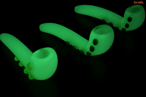 SirEEL - 6" Glow in the Dark Knuckle Sherlock, Assorted Arctic Glow Colors