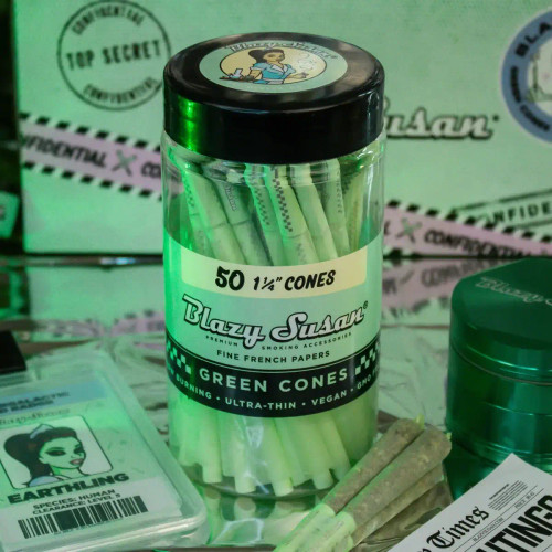 Blazy Susan - 50pk Ultra Thin Pre-Rolled Cones, 1 1/4, Green