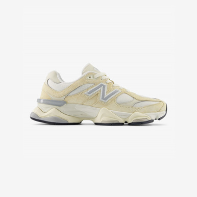 Модные кроссовки New Balance