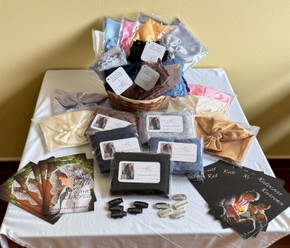 Deluxe Parish Pack: 10 Starter Veils, 25pk Veiling Card, 10 Chapel Veil Bags (Misc)
