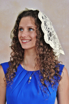 St. Tabitha Corded Lace Half-Circle Mantilla in Ivory