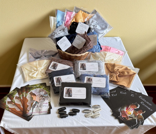 Deluxe Parish Pack: 10 Starter Veils, 25pk Veiling Card, 10 Chapel Veil Bags (Misc)