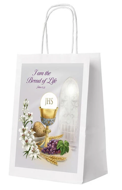  Perfect compliment for celebrating the special day of First Communion, beautiful and sturdy gift bags are perfect for handing out presents or favors.