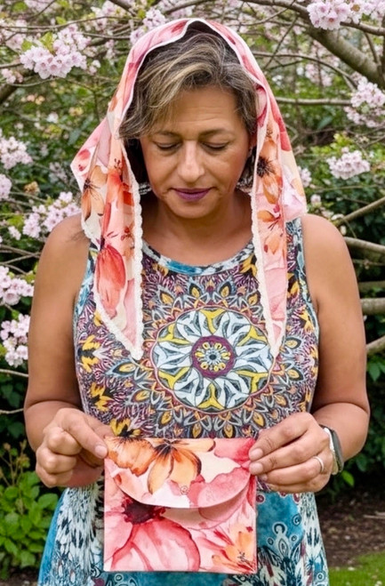 In His Presence Starter Veil in Blossom Material with Matching Prayer Pouch