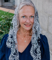 French & Italian Mantillas