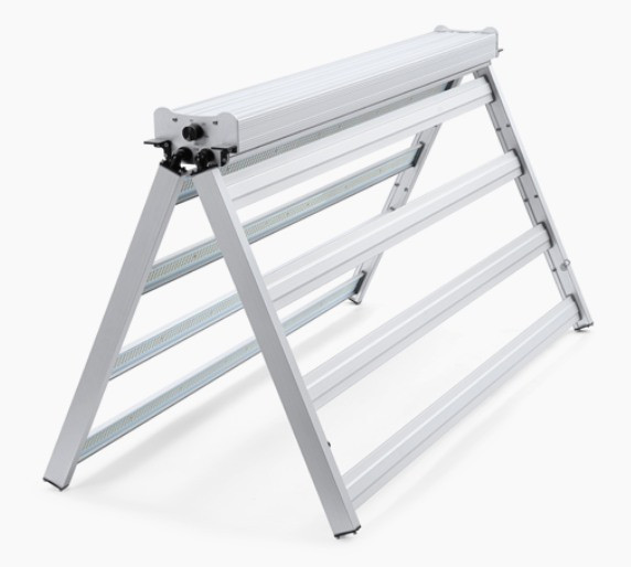 Foldable 640 Watt Commercial LED Grow Light