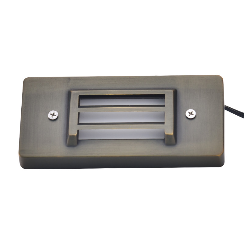 2503 Die Cast Brass Grating Step Light