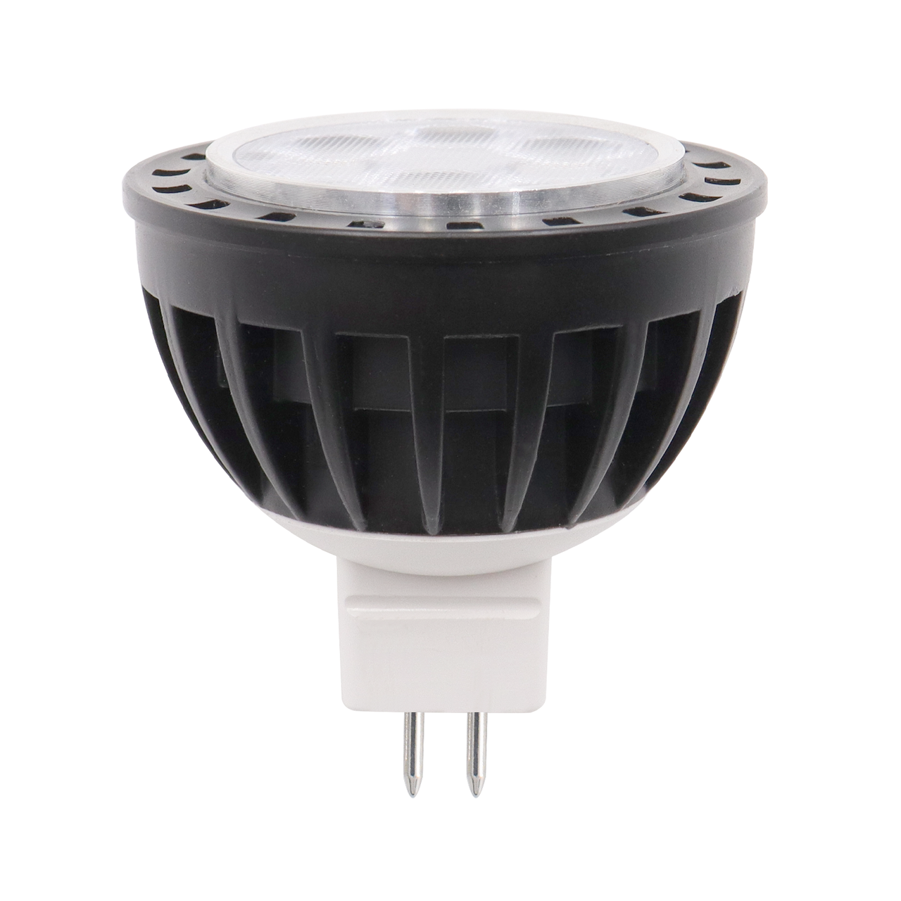 8w MR16 are designed with a high lumen output of 850lm for the low voltage landscape lighting, the beam angles are available in 15°，30°，45°，60°. It is ideal products for the need of high brightness for the outdoor living property. With great heat sink, they can work well in the harsh outdoor environment.