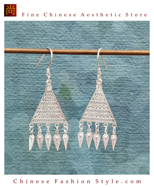 100% Handcrafted Miao Hmong Pure Silver Earrings 999 Filigree Dangle Long Drop Tassel Flower Design Bohemian Vintage Ethnic Style - Fair Trade #110 100% Handcrafted Miao Hmong Pure Silver Earrings 999 Filigree Dangle Long Drop Tassel Flower Design Bohemian Vintage Ethnic Style - Fair Trade #110