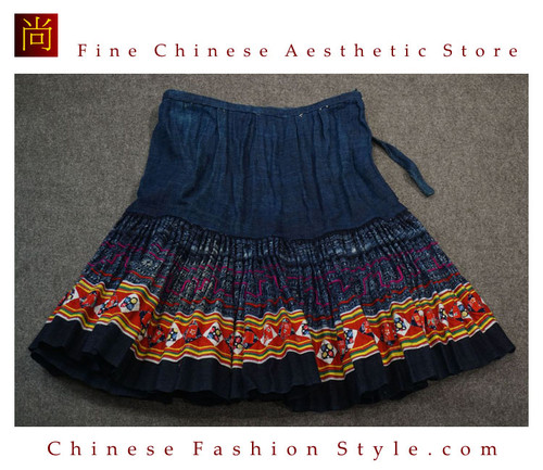 Hand Woven Embroidered Plaid Pleated Skirt Vintage Women Dress #232 Hand Woven Embroidered Plaid Pleated Skirt Vintage Women Dress #232