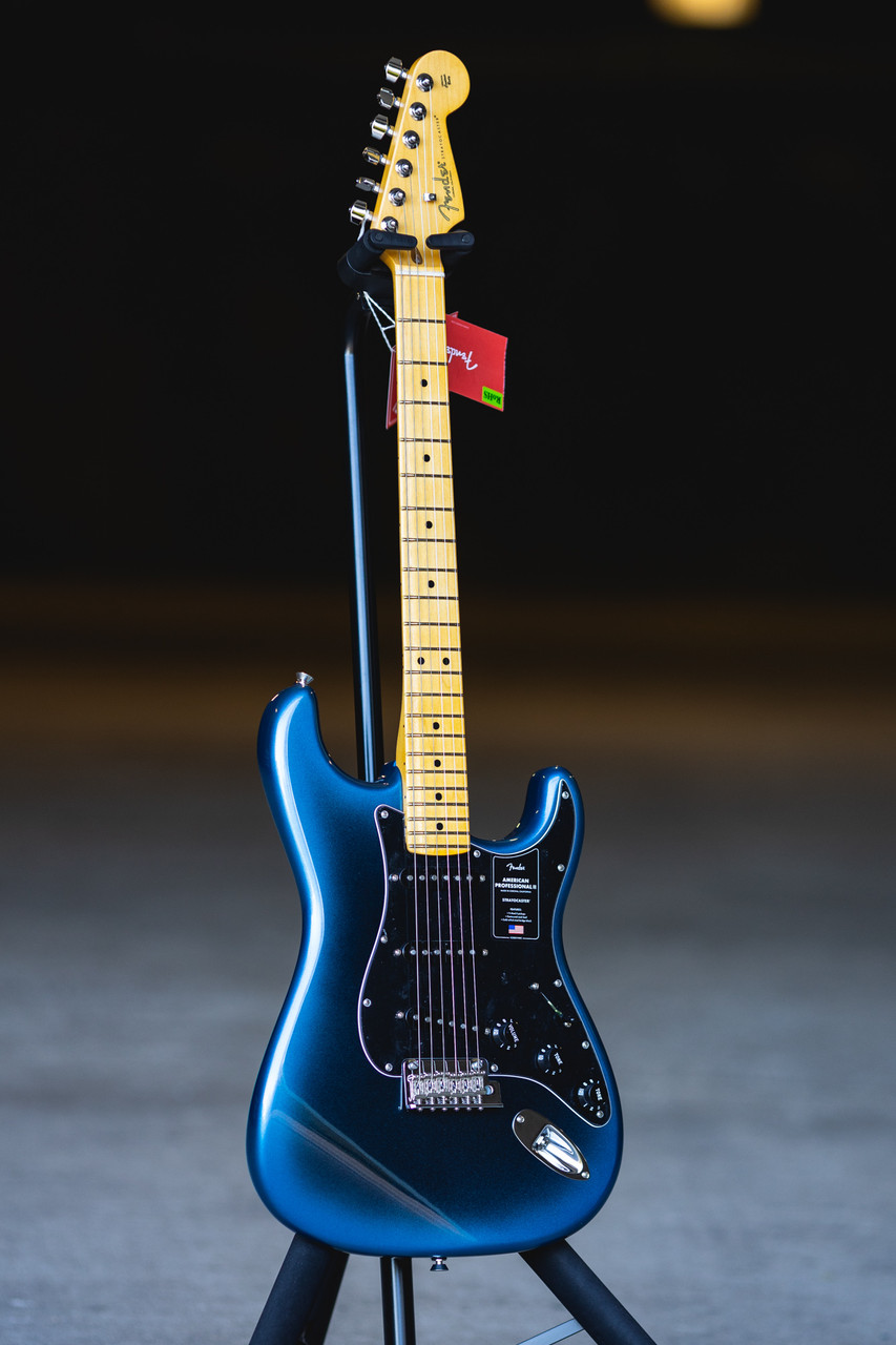 fender american professional 2 stratocaster dark night