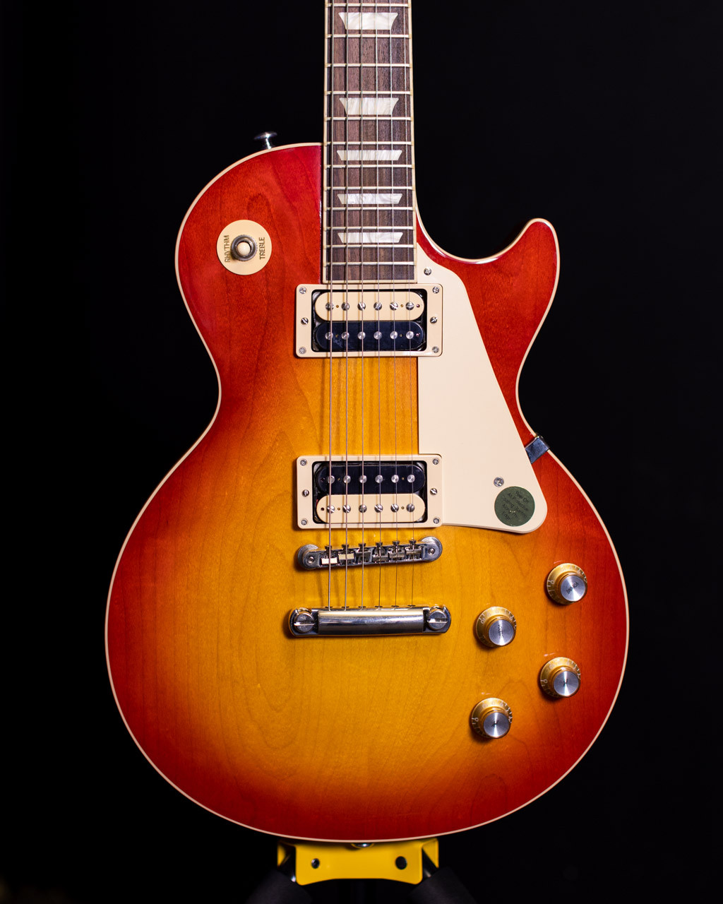 Gibson Les Paul Classic $3888 - Heritage Cherry Sunburst - On Sale