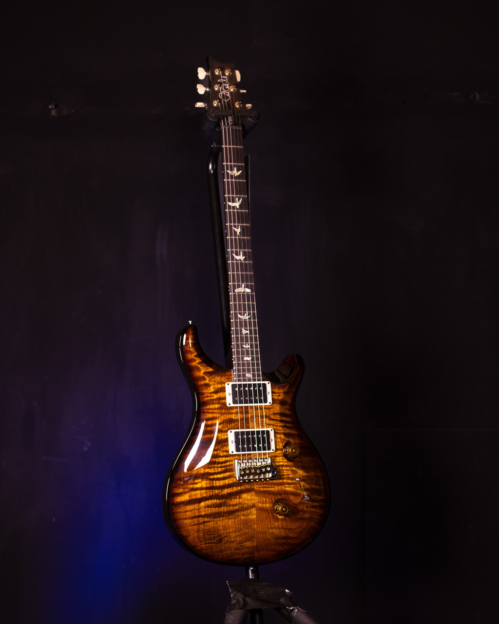 PRS Custom 24 Black Gold Burst - Electric Guitar - Guitar World