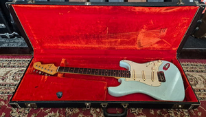 Fender Stratocaster 1963 L Series Sonic Blue Refin