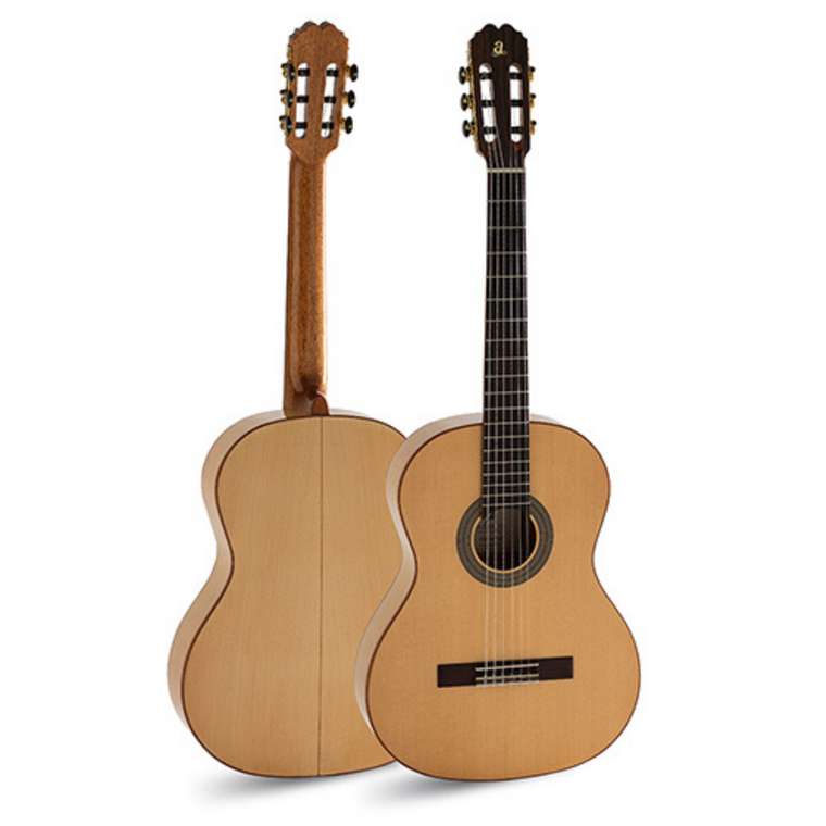  Admira Macarena Flamenco Guitar w/Spruce top (19490) Guitar World Ph 07 55962588