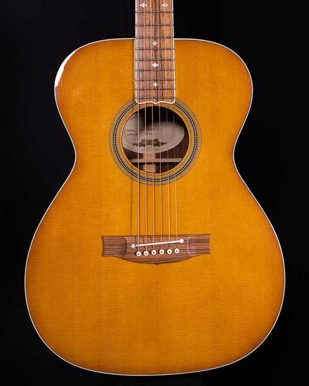Maton Honduran Rosewood Custom Shop - On sale at Guitar World Australia