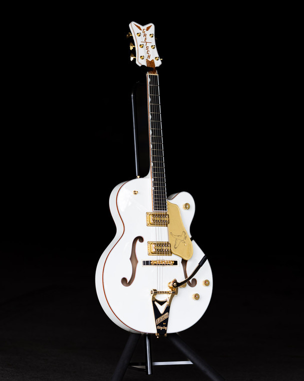 Gretsch G6136T PLAYERS EDITION WHITE FALCON HOLLOW BODY WITH STRING-THRU BIGSBY