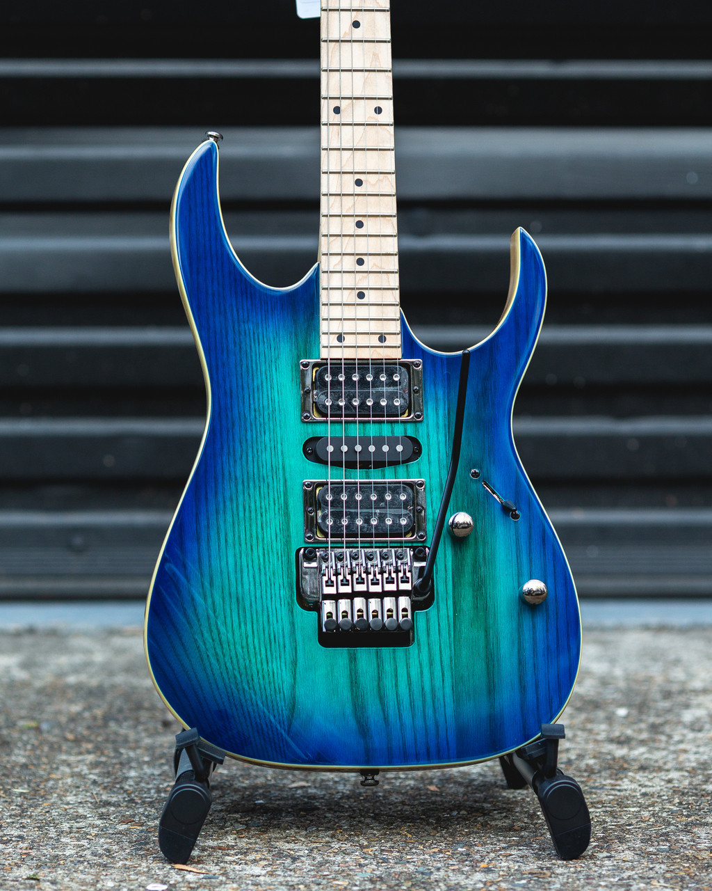 Ibanez RG370 AHMZ エレキギター グラデーションブルー✳︎ケース付