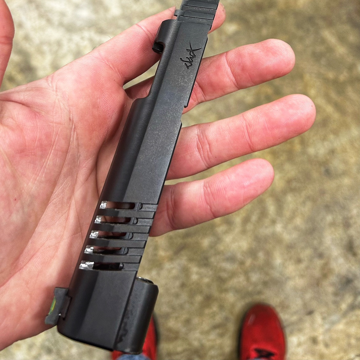 G-RAP / Swiss – What Does It Mean シールド DWX Grip and Rip Serrations - Impact Machine