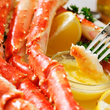 2026 FRESHLY-Caught Alaska Red King Crab Now Available