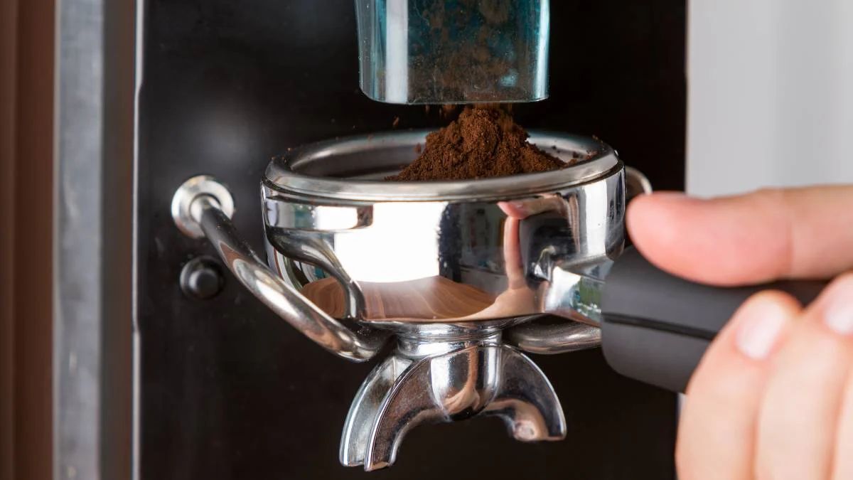 How to Grind Coffee Beans
