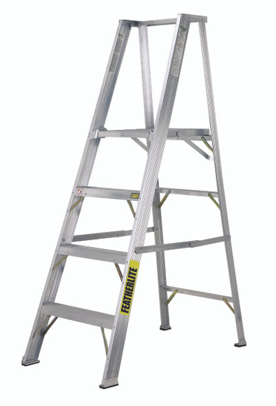 Featherlite 3500 Aluminum Step Ladder Series - 3504
