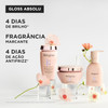 KÉRASTASE Gloss Absolu Masque Crème Hydra-Glaze, Deeply Nourishing Hair Mask for Thick, Frizzy Hair, for Anti-Frizz, Shine & Smoothness, with Hyaluronic Acid - 6.8 Fl Oz