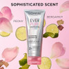 L’Oreal Paris Sulfate Free Glossing Shampoo with Glycolic Acid, Provides Intense Glass Hair Shine, Smoothness and  Soft Feel  Suitable for Dull  Dry  and Color-Treated Hair  EverPure