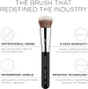 Sigma Beauty F82 Round Kabuki™ Brush - Makeup Brush for Powder and Cream