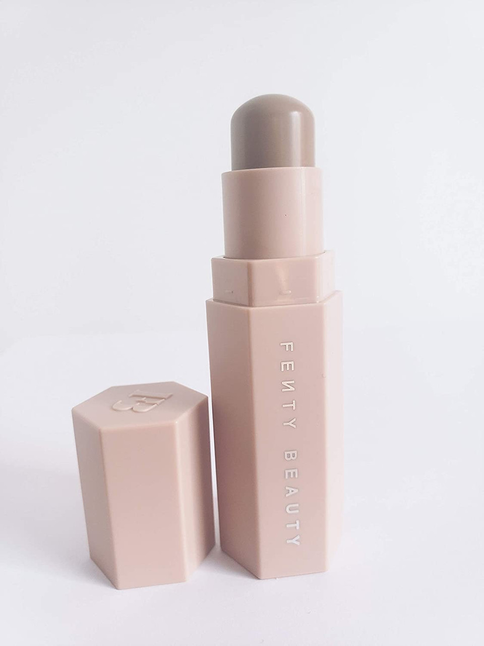 FENTY BEAUTY BY RIHANNA Match Stix Matte Skinstick Mocha