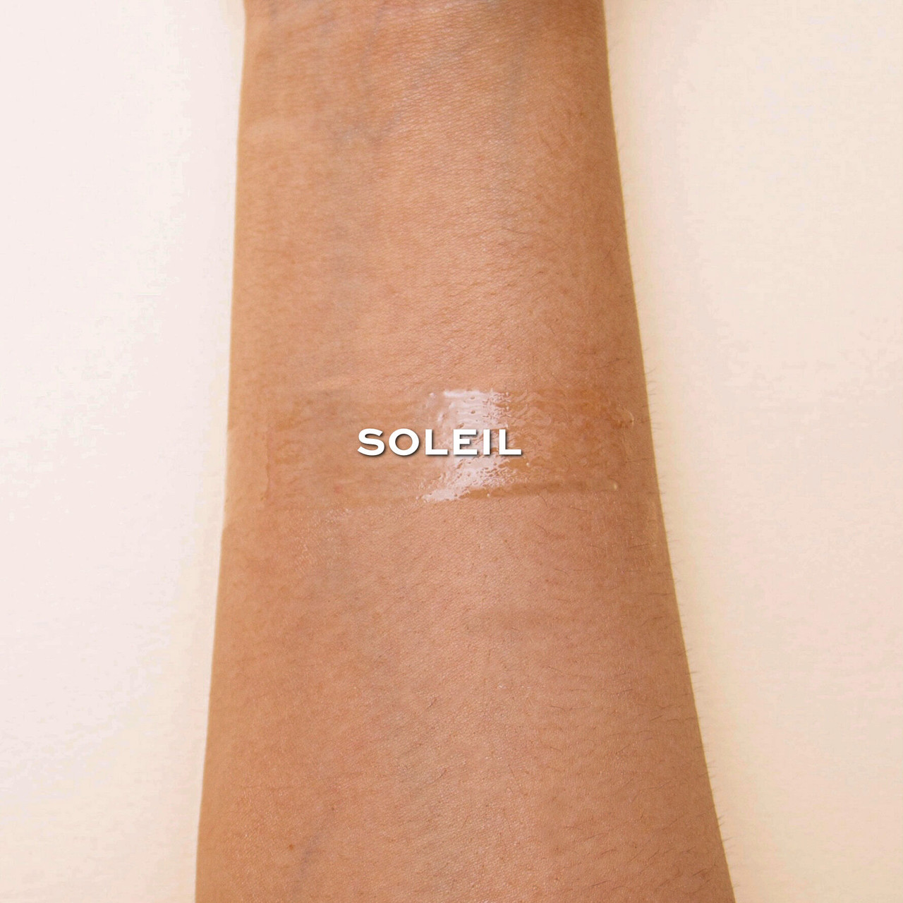 revolution pro goddess glow lip oil soleil