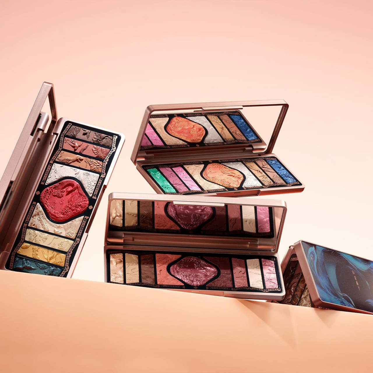 Florasis Floral Engraving Phoenix Makeup Palette (04 Burgundy Sunset)