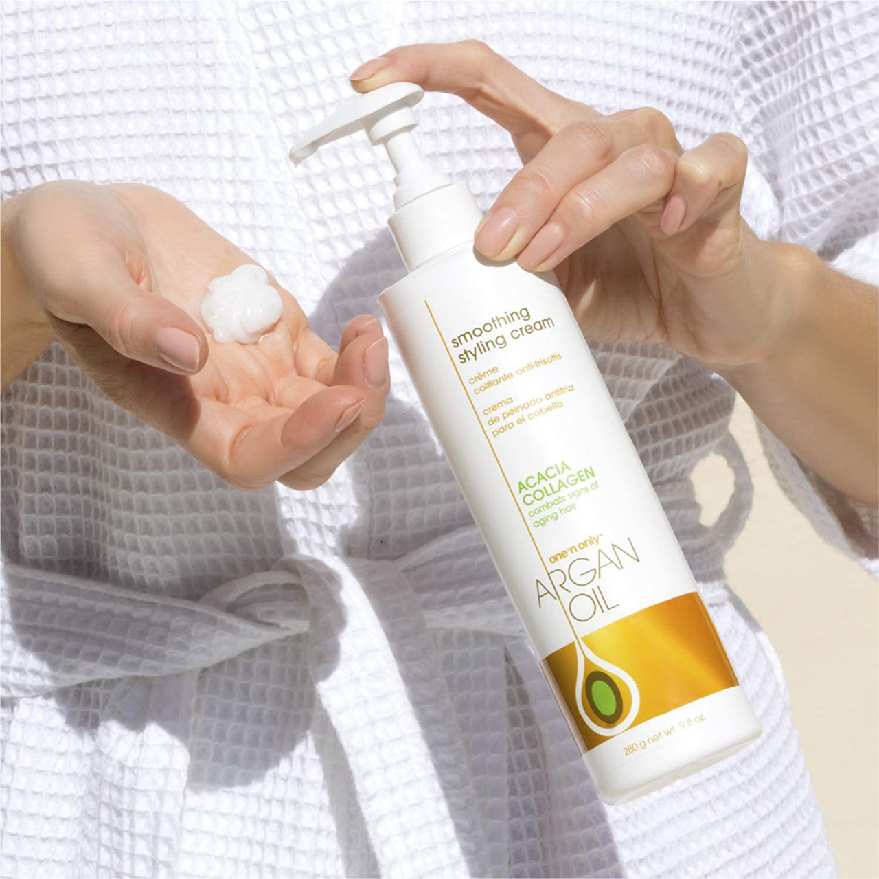 One n Only Argan Oil Smoothing Styling Cream Helps Protect Hair