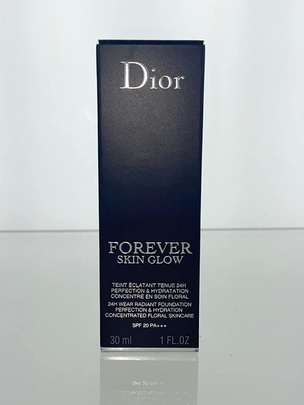 Christian Dior Forever Skin Glow 24h Wear Radiant Foundation 25W Warm/Glow SPF 20 1.0 Ounce