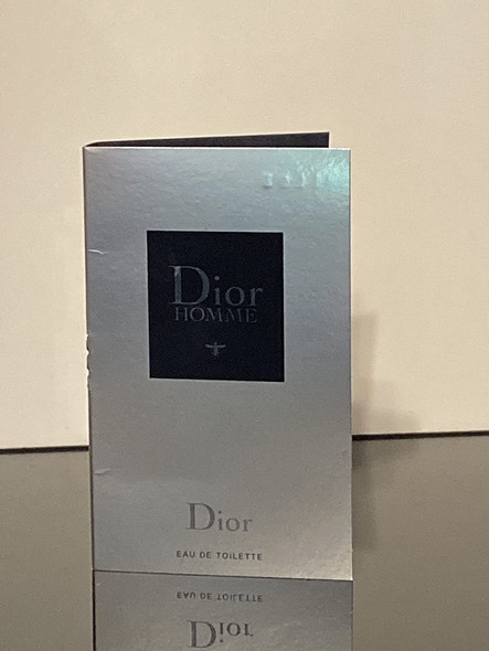 Dior Homme Eau De Toilette  Mini Spray 0.03 Oz /1ml