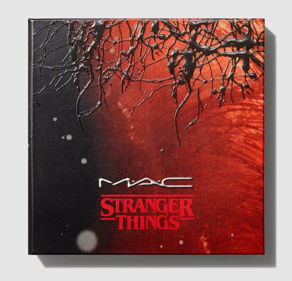 stranger things x m.a.c. limited edition powder blush he likes it cold