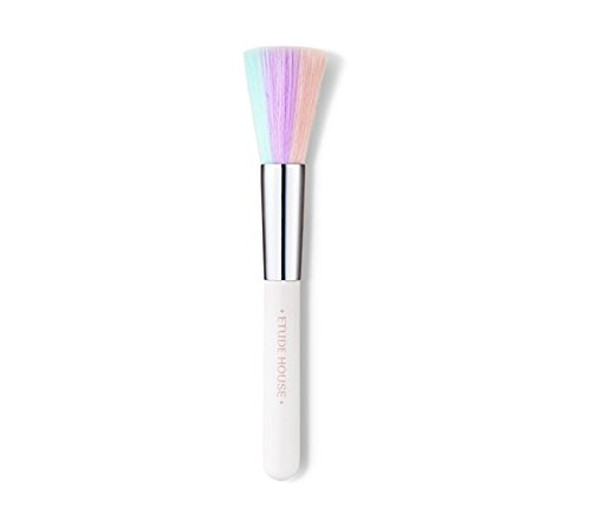 Etude House Wonder Fun Park Candy Cheek Highlighter Shadow Brush (Highlighter Brush)