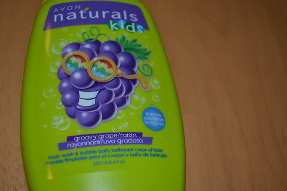 Avon Naturals Kids Groovy Grape Body Wash & Bubble Bath 8.4 Fl Oz