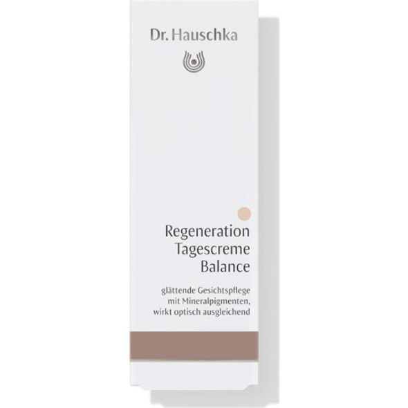 Dr. Hauschka Regenerating Day Cream Complexion Visibly vitalised skin feel