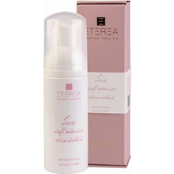 Eterea Cosmesi Naturale Lux Hydra-Detox Soft Mousse Ultra-soft facial cleanser for daily use