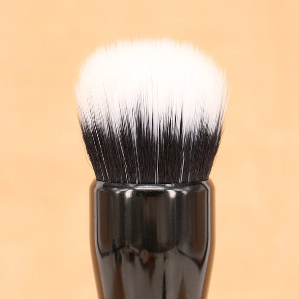 Vela.Yue Large Domed Stippling Brush Duo Fiber Face Finish Powder Foundation Blush Makeup Brush