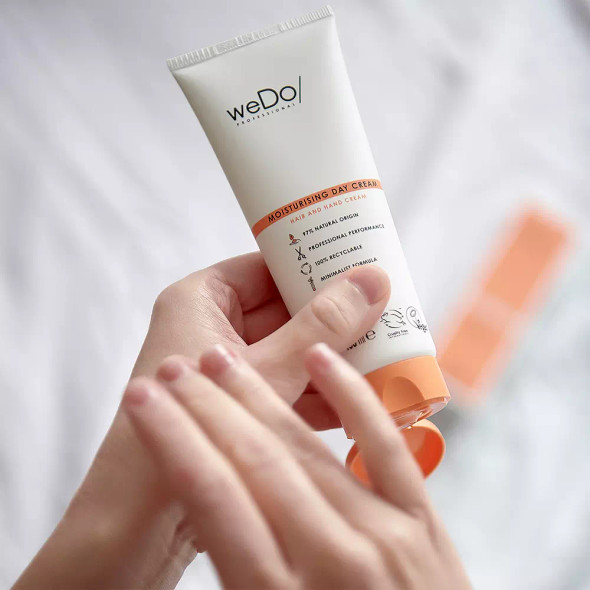 Wedo MOISTURISING day cream Hair moisturizer treatment