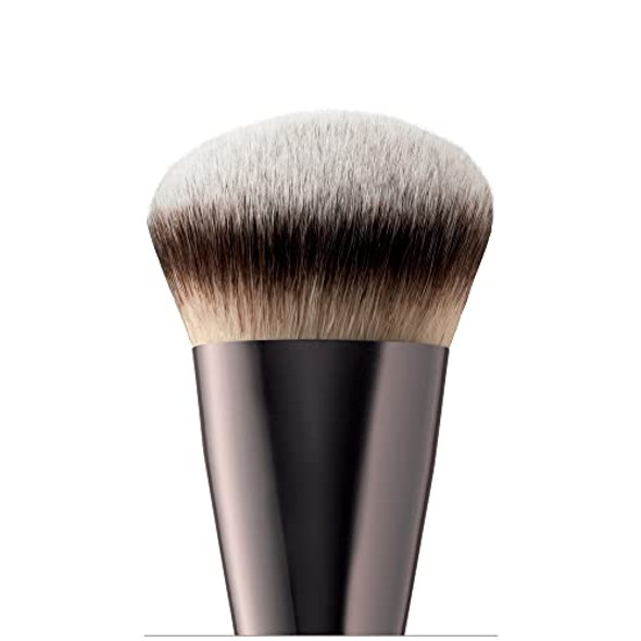 Delilah - Full Coverage Foundation Brush - Wooden Handle - Vegan Fibres Angled Makeup Brush - For All Skin Type - Cruelty - 1 Pc