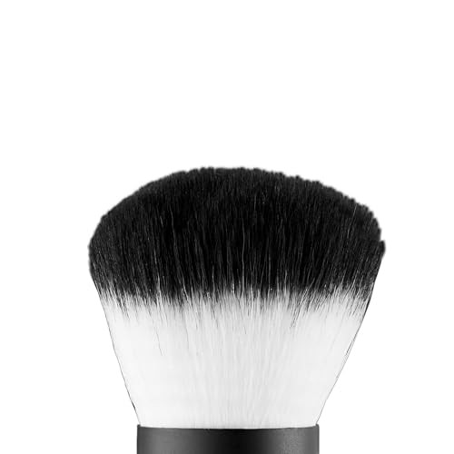 E.L.F. Kabuki Face Brush Travel-Sized Makeup Brush For Precise & Controlled Application On-The-Go Vegan & Cruelty-